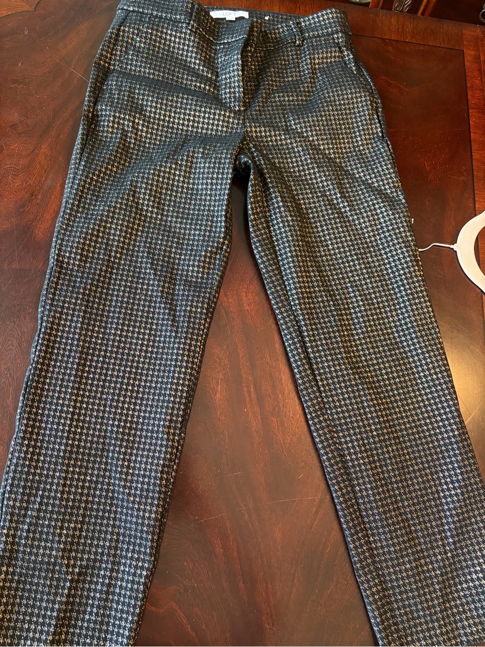 LOFT Women's Houndstooth Chinos in Black & Gray